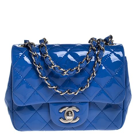 chanel blue quilted handbag